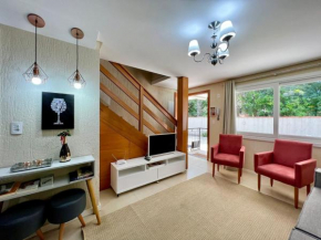 Linda casa 2 suítes e 2 dormitórios em condomínio - 10 pessoas